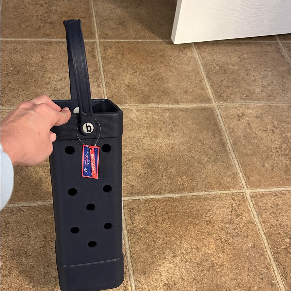 NEW Bogg byo Navy Tote with Handle